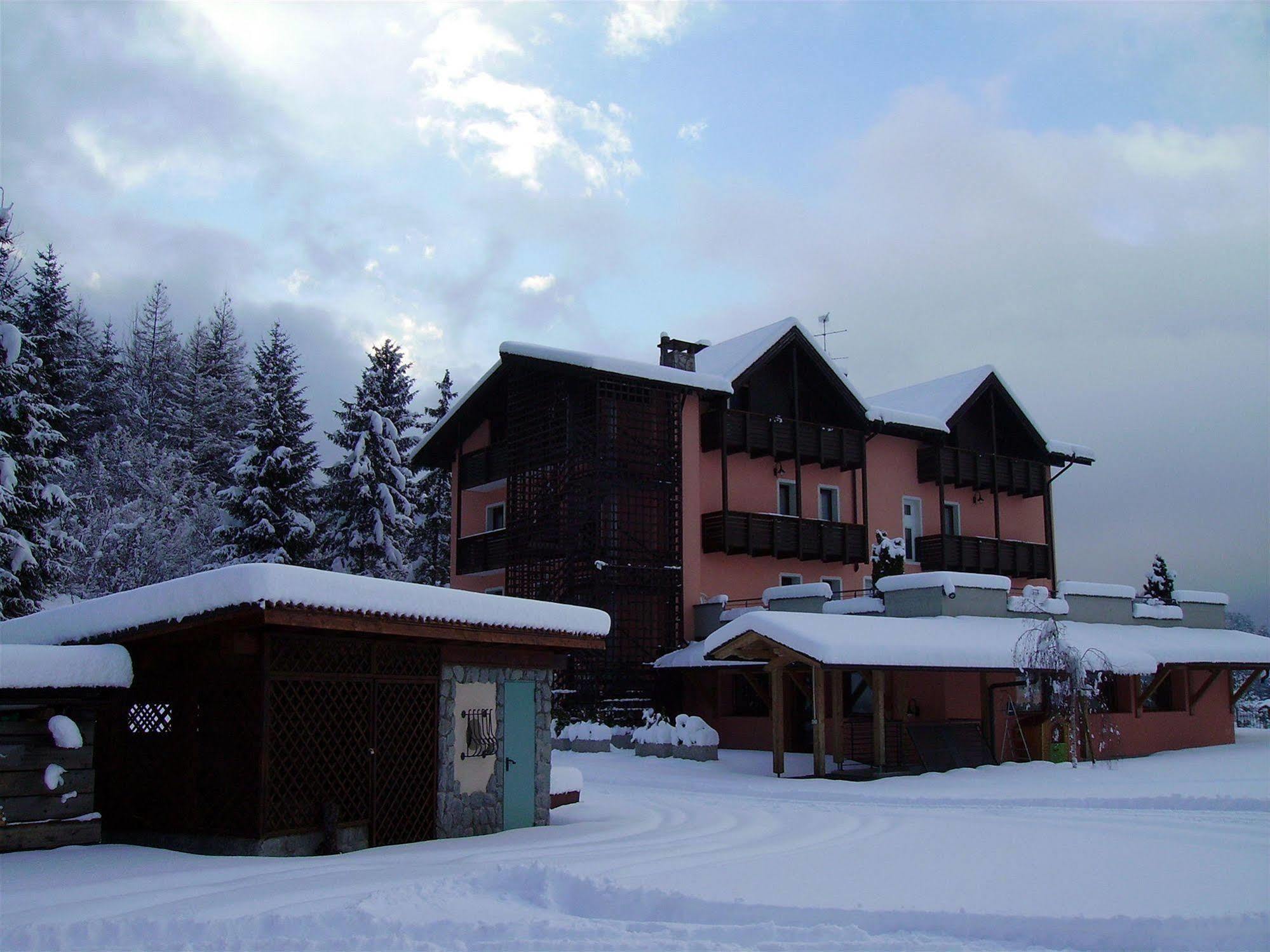 Park Hotel Bellevue Dimaro Eksteriør billede