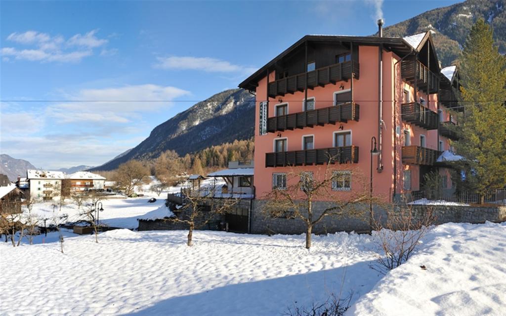 Park Hotel Bellevue Dimaro Eksteriør billede